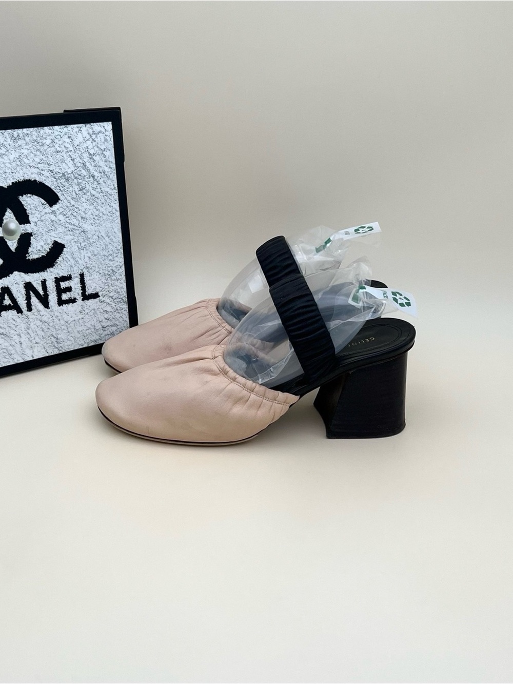 🚩steal Celine Pink Leather Slingback Block Heel Mule with Black Strap